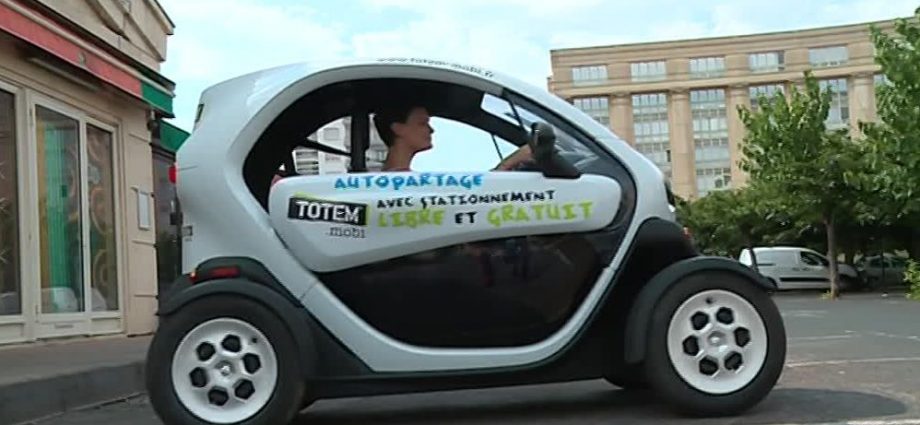 Montpellier : la nouvelle voiture électrique totem mobi en libre-service débarque