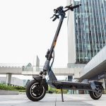 Essai Trottinette KINGSONG N12 Pro pour une mobilité urbaine simplifiée