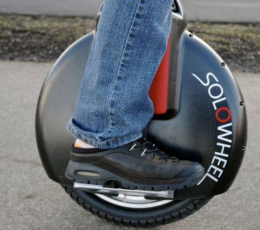 Quelles différences entre une solowheel, gyroroue, monocycle électrique ou gyropode ? Quelles différences entre une solowheel, gyroroue, monocycle électrique ou gyropode ?