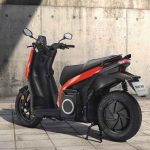 Le grand boom des scooters électriques séduit de plus en plus de citadins