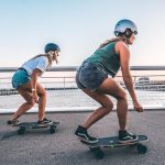 Skateboard électrique : guide complet pour bien choisir son modèle