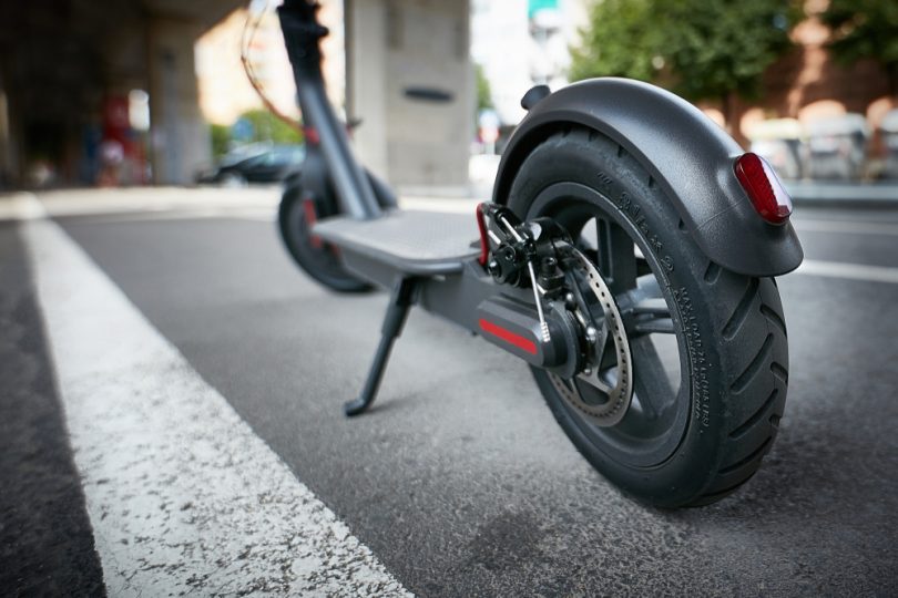 Comparatif trottinettes électriques entre xiaomi et ninebot : performances et autonomie à la loupe Comparatif trottinettes électriques entre xiaomi et ninebot : performances et autonomie à la loupe