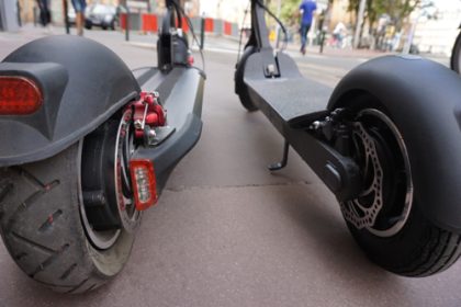Quels critères pour choisir sa trottinette électrique adulte adaptée à ses besoins