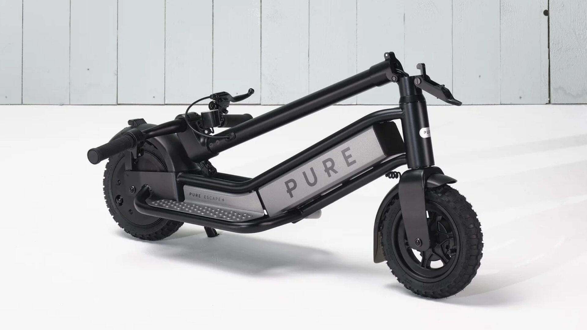 Essai en laboratoire de la PURE ELECTRIC ESCAPE : un modèle qui frôle la perfection Essai en laboratoire de la PURE ELECTRIC ESCAPE : un modèle qui frôle la perfection